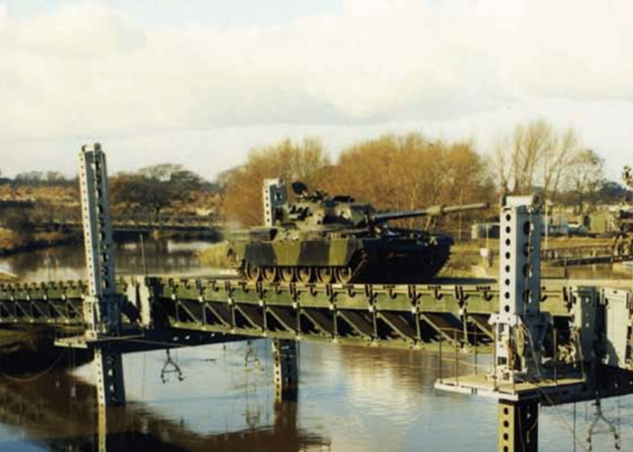 Pre-engineered Modular Military Pontoon Bailey Bridge Heavy Load Capacity